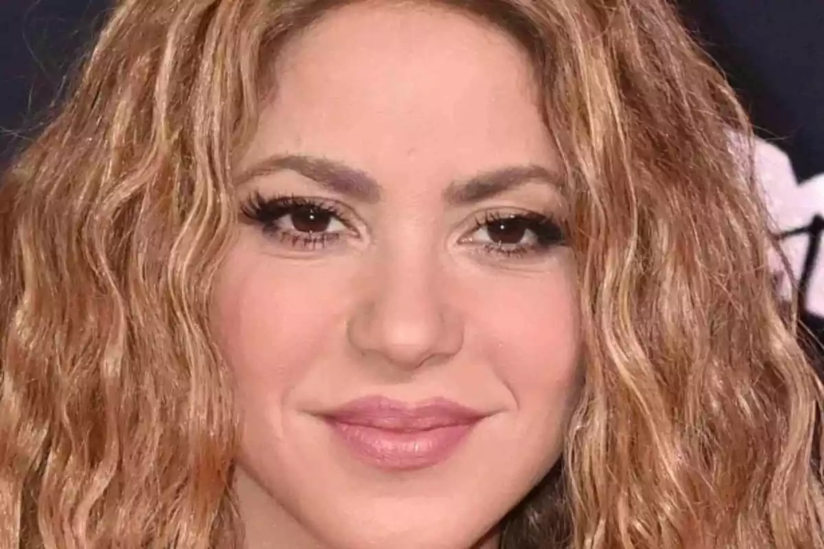 Imagen primer plano de Shakira en los Video Music Awards (VMA), con cara feliz, celebrado en Newark (EE.UU) en septiembre de 2023